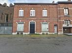 Immeuble à vendre à Charleroi, Maison individuelle, 517 kWh/m²/an