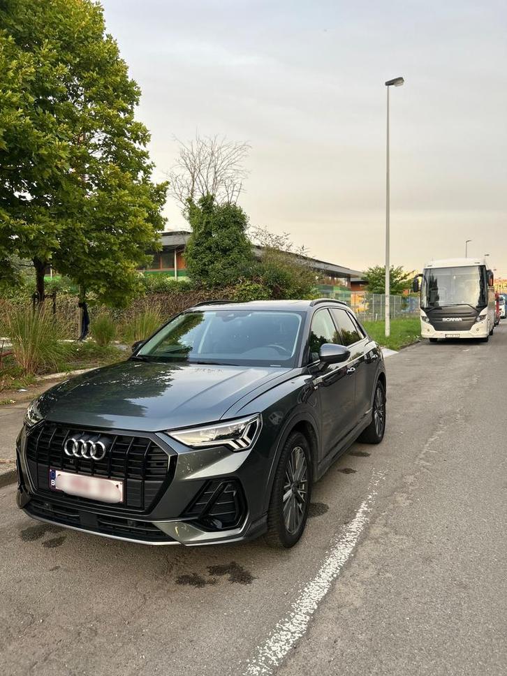 Audi Q3 PHEV S-Line full options !!, Autos, Audi, Particulier, Q3, Hybride Électrique/Essence, Euro 6, SUV ou Tout-terrain, 5 portes