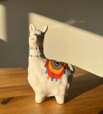 Geldpotje Spaarpot lama zo goed als nieuw  beschikbaar voor biedingen