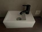 Handenwasser met kraan, Ophalen, Zo goed als nieuw, Wastafel