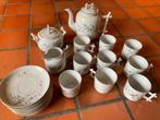 Beau service à café ancien, Enlèvement