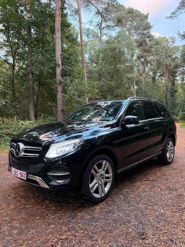 Mercedes-Benz GLE 350 4Matic 9G-TRONIC Exclusive, Auto's, Mercedes-Benz, Particulier, GLE, 360° camera, 4x4, ABS, Achteruitrijcamera