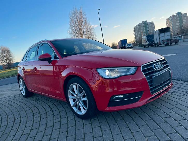 Audi A3 Sport Automaat / Navigatie / Schade, Auto's, Audi, Particulier, A3, ABS, Airbags, Airconditioning, Alarm, Bluetooth, Boordcomputer