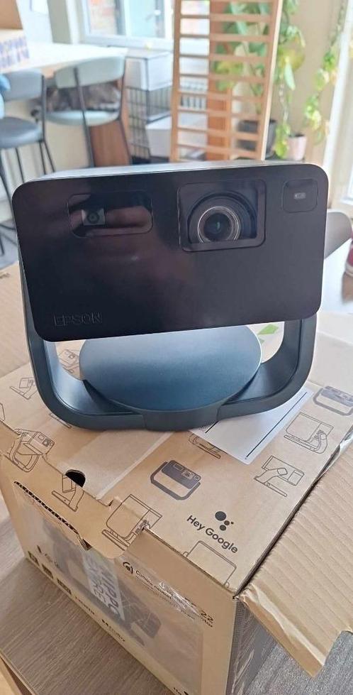 Epson EF-22N Full HD compacte laser beamer op standaard, Audio, Tv en Foto, Beamers, Nieuw, DLP, Ophalen of Verzenden