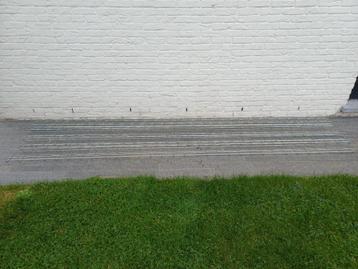 Draadgoten 3m  10cm x 5cm beschikbaar voor biedingen