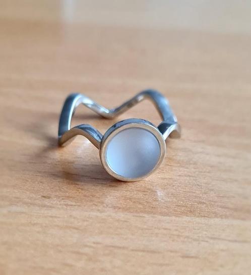 Ring Melano edelstaal maat 52, Handtassen en Accessoires, Ringen, Gebruikt, Dame, Kleiner dan 17, Zilver, IJzer of Staal, Ophalen of Verzenden