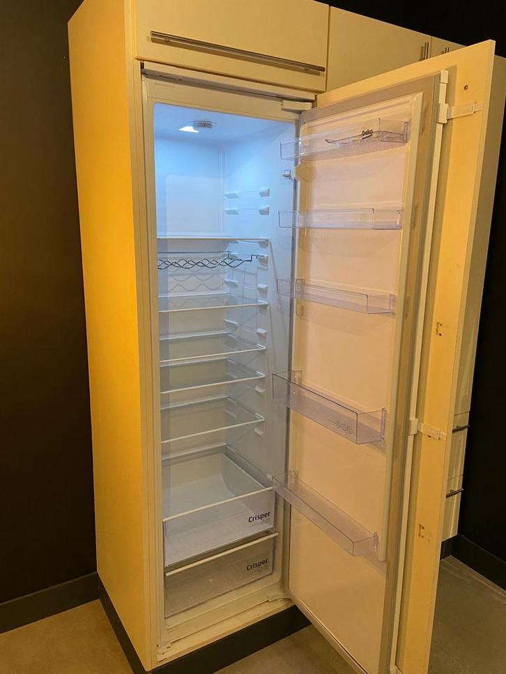 Koelkast BEKO BSSA315K3SN, Elektronische apparatuur, Koelkasten en IJskasten, Zo goed als nieuw, Zonder vriesvak, Ophalen