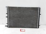 RADIATEUR Nissan Qashqai (J11) (01-2013/-) (21457HV80A), Auto-onderdelen, Gebruikt, Nissan