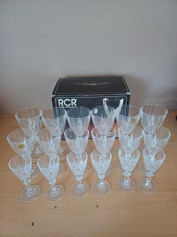 24 verres en cristal, Enlèvement, Comme neuf