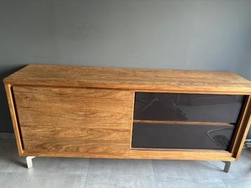 Industrieel dressoir van Henders & Hazel 195x45x85 cm beschikbaar voor biedingen