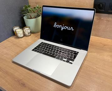 Apple MacBook Pro 16 pouces barre tactile beschikbaar voor biedingen