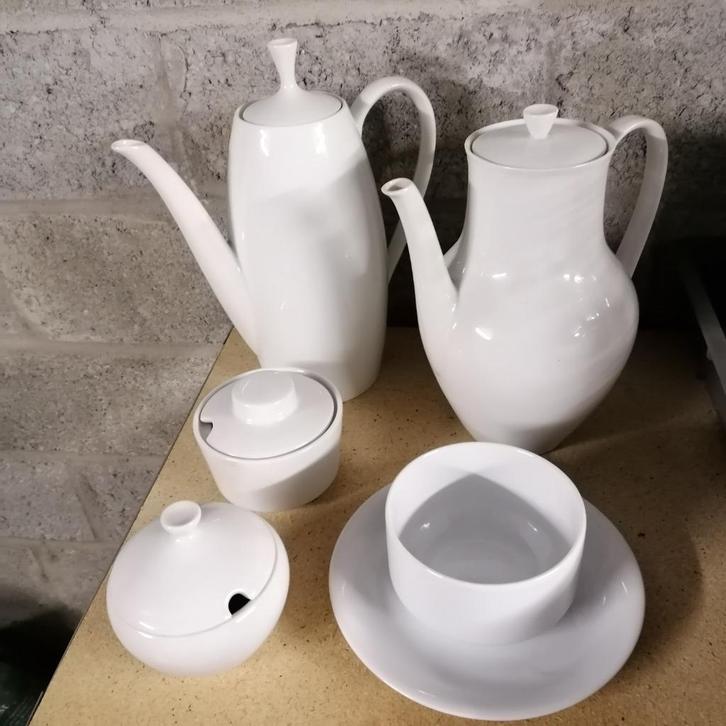 VINTAGE KOFFIEKAN (2)+suikerpotjes (2)+sauskom PRIJS LAGER !, Antiek en Kunst, Antiek | Servies los, Ophalen
