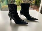 Zwarte enkellaarsjes maat 39, Kleding | Dames, Schoenen, Ophalen of Verzenden, Zo goed als nieuw