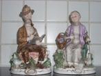 2 beeldjes - 21 cm, Antiek en Kunst, Kunst | Beelden en Houtsnijwerken, Ophalen
