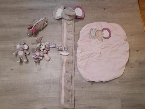 Babyspullen Noukies groeimeter/ speeltje/ hoes /knuffel, Kinderen en Baby's, Speelgoed | Babyspeelgoed, Zo goed als nieuw, Ophalen of Verzenden