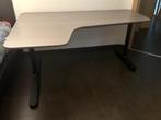 IKEA BEKANT bureau 160x110cm, Huis en Inrichting, Bureaus, Ophalen, Gebruikt, Bureau