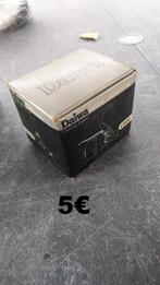 Ancienne boîte a moulinette de pêche à vendre 5€., Autres types, Utilisé, Enlèvement ou Envoi