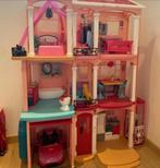 Barbie droomhuis xl met zwembad incl twee kledingkasten, aut, Ophalen, Gebruikt, Poppenhuis