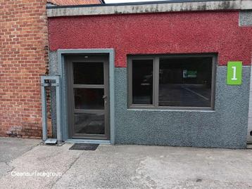 commercieel bureel -oplagplaats  te huur beschikbaar voor biedingen