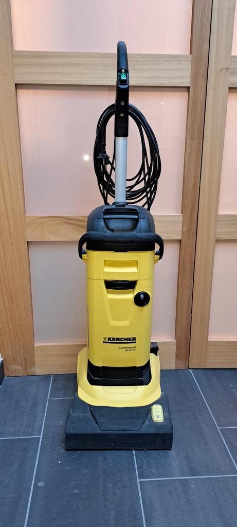 Schrob zuigmachine karcher, Doe-het-zelf en Bouw, Reinigingsmachines, Zo goed als nieuw, Ophalen