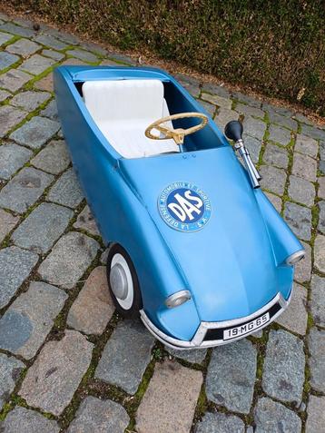 Citroën DS trapauto beschikbaar voor biedingen