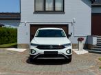 Volkswagen T-Roc/LED/ACC/Carplay/DAB+/Parkassist/NIEUWSTAAT, Voorwielaandrijving, 4 deurs, Stof, Wit