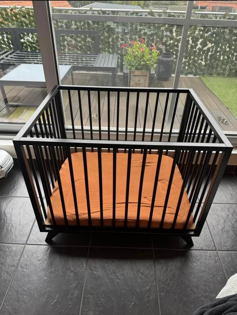 Park + matras + toebehoren, Kinderen en Baby's, Babyparken, Ophalen, Zo goed als nieuw