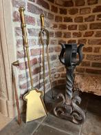 Outils de cheminée en laiton, pinces, pelle, couvre bougie, Maison & Meubles, Cheminées, Enlèvement, Comme neuf, Encastré, Cheminée au bois