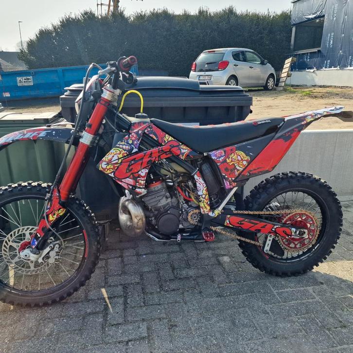 Gasgas EC300 enduro *révisé*, Vélos & Vélomoteurs, Cyclomoteurs | Cyclomoteurs de cross, Enlèvement ou Envoi