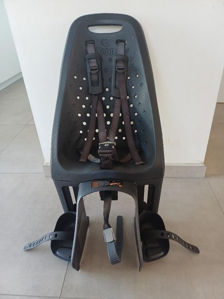 Fietszitje/ fietsstoeltje Thule Yepp Maxi Easyfit zwart, Fietsen en Brommers, Ophalen, Zo goed als nieuw, Achterzitje, Thule