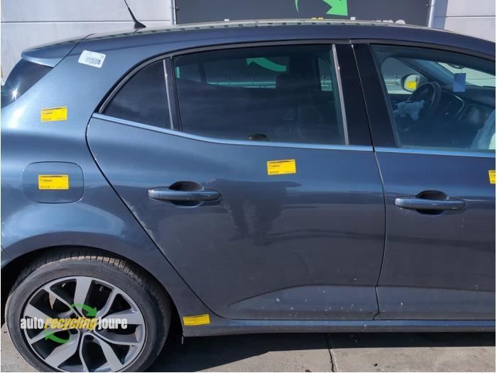 Portière 4portes arrière droite d'un Renault Megane (TEKPN, Autos : Pièces & Accessoires, -, Renault, -, 3 mois de garantie