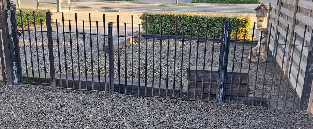 Hek met poortje., Ophalen