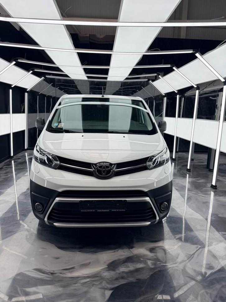 Toyota Proace 89.000km Diesel, Autos, Camionnettes & Utilitaires, Particulier, Airbags, Apple Carplay, Bluetooth, Feux de virage