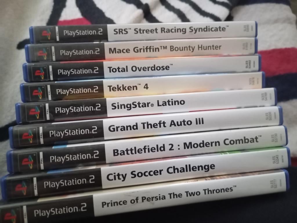 Jeux Playstation 2 complet, Consoles de jeu & Jeux vidéo, Enlèvement