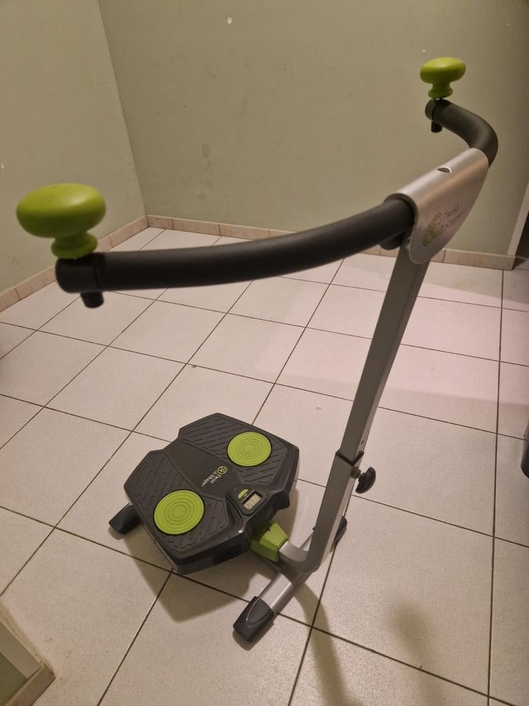 Appareil de fitness Twist and Shape, Sports & Fitness, Enlèvement