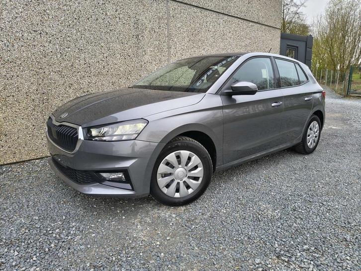 Skoda Fabia Fabia 1.0 TSI Selection DSG - cruise - lane assi, Autos, Skoda, Entreprise, Achat, Fabia, ABS, Airbags, Air conditionné