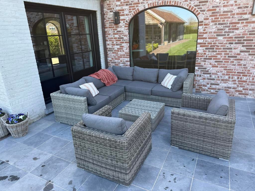Lounge wicker met grijze kussens, Tuin en Terras, Ophalen, Zo goed als nieuw, Wicker