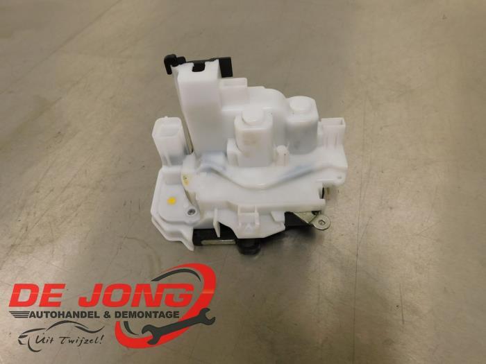 Mécanique de verrouillage porte coulissante droite d'un Fia, Autos : Pièces & Accessoires, -, 3 mois de garantie, Utilisé, Fiat