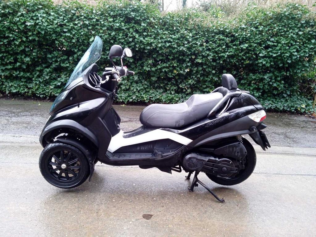 piaggio - mp3 - moto, Motos, Motos | Piaggio, Entreprise, Autre