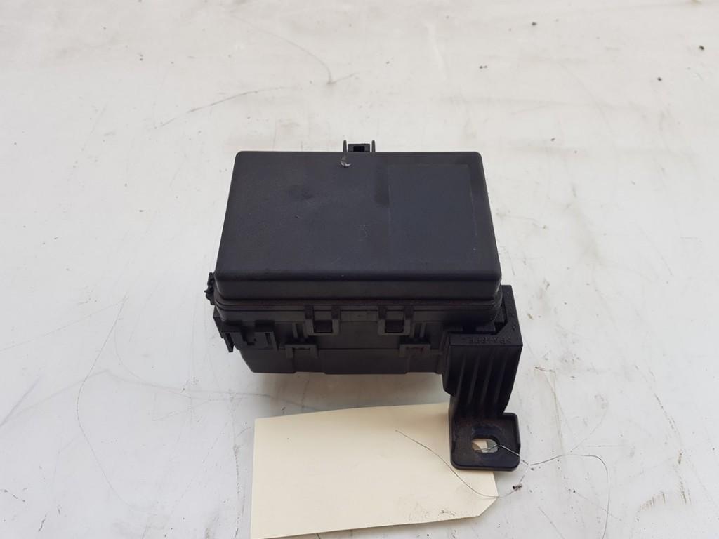 ZEKERINGKAST Suzuki Alto (01-2009/-), Auto-onderdelen, Elektronica en Kabels, Suzuki, Gebruikt