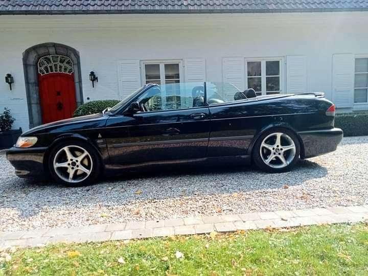 Saab cabriolet viggen, Autos, Saab, Particulier, Saab 9-3, Alarme, Essence, Cabriolet, 2 portes, Boîte manuelle, Noir, Noir, Cuir