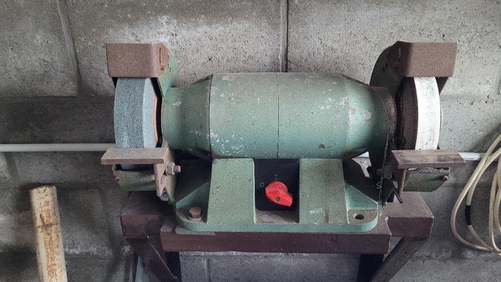 Slijpmachine, Ophalen, Gebruikt, 700 tot 1000 watt