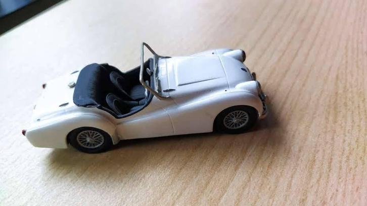 TRIUMPH TR 3a & TR5, K&R models, zeldzaam!!, Hobby en Vrije tijd, Modelauto's | 1:43, Zo goed als nieuw, Auto, Overige merken