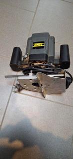 Kinzo bovenfrees, Doe-het-zelf en Bouw, Ophalen