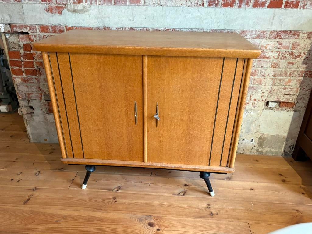 Mid-century kastje, Huis en Inrichting, Ophalen, Gebruikt