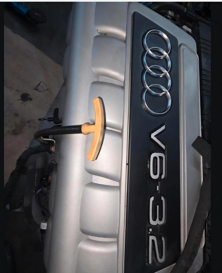 Ampoule V6 pour VW Golf 5 R32, Autos : Pièces & Accessoires, Moteurs & Accessoires, Enlèvement ou Envoi