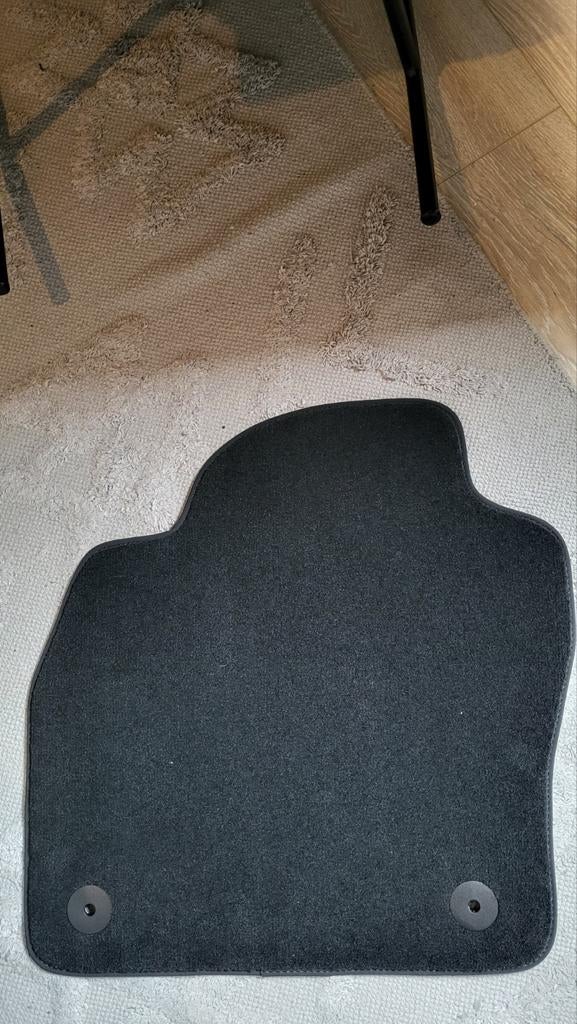 2 tapis de sol pour Polo édition 2023, Ophalen