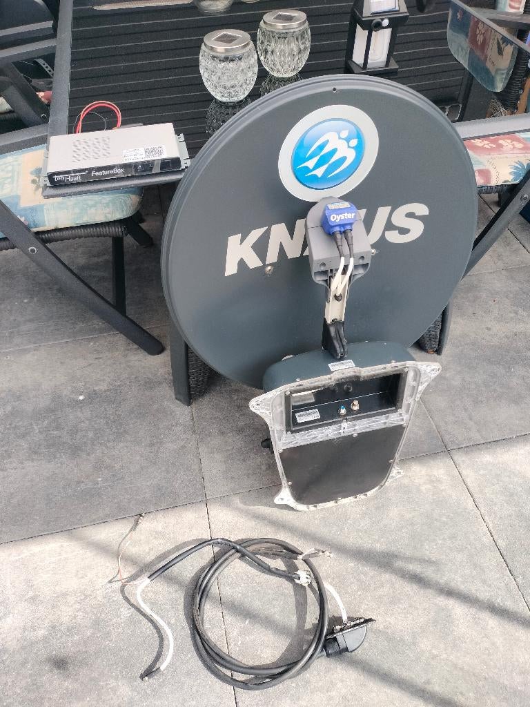 Te koop oyster schotel knaus, Ophalen, Zo goed als nieuw