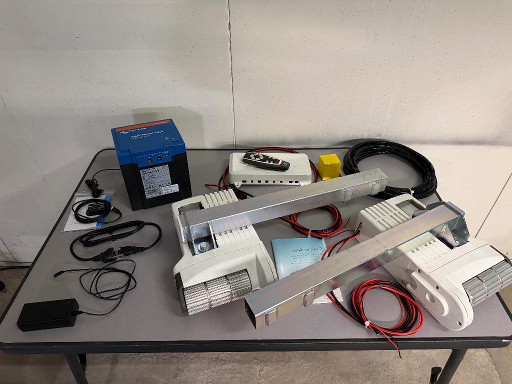 Mover Easydriver Pro 2.0 + Victron Peak Power Lithium, Caravanes & Camping, Enlèvement, Neuf