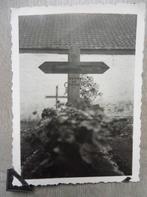 Foto Duits veldgraf Hoorebeke, gesneuveld Petegem 1940, Verzenden, Landmacht, Overige typen